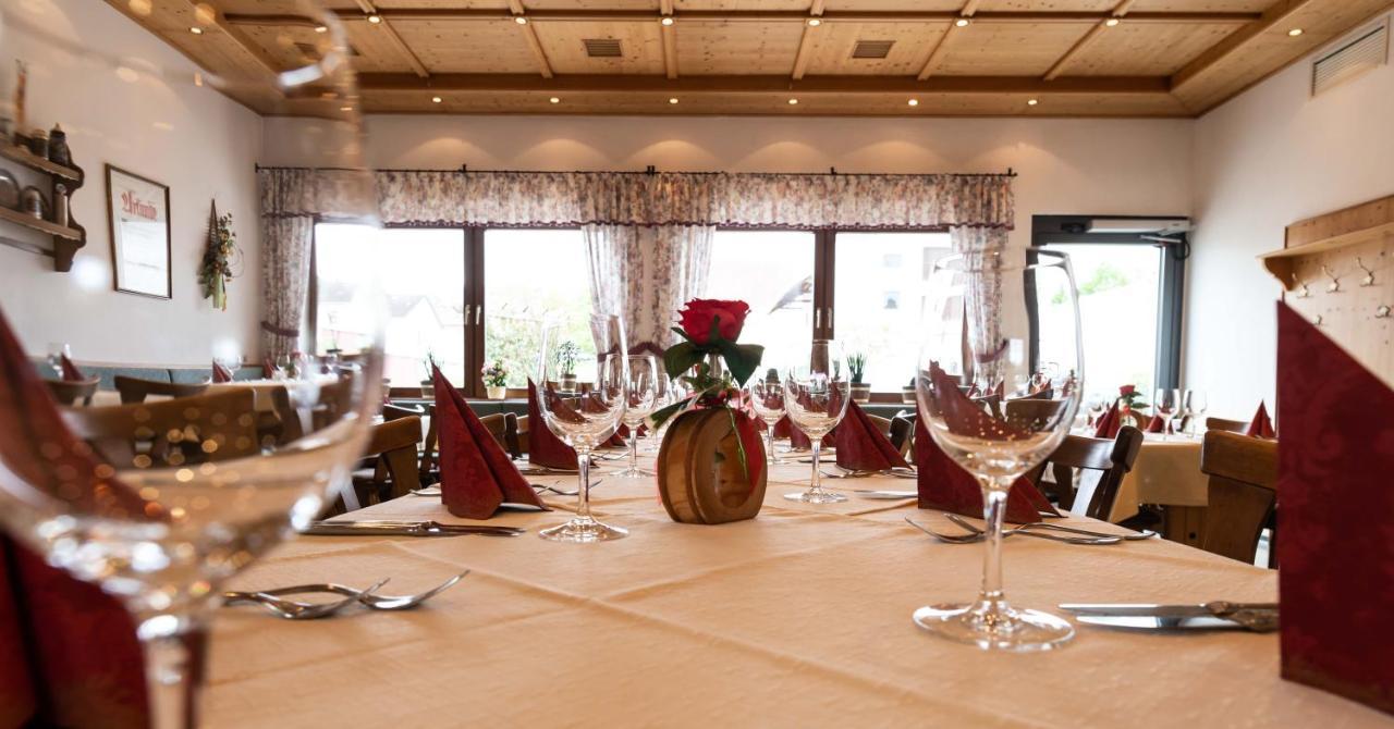 Hotel Gasthof Rosenwirt Au in der Hallertau Extérieur photo
