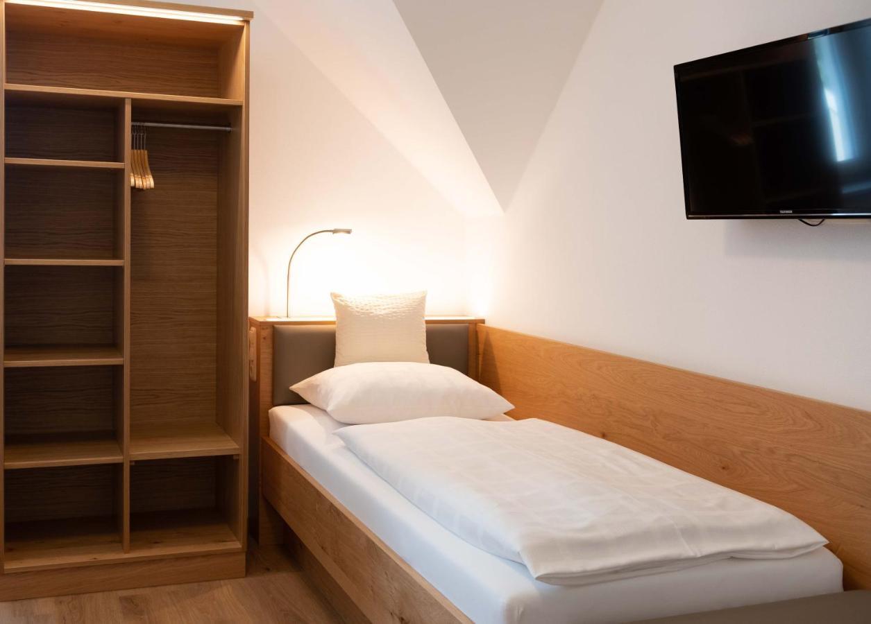 Hotel Gasthof Rosenwirt Au in der Hallertau Extérieur photo