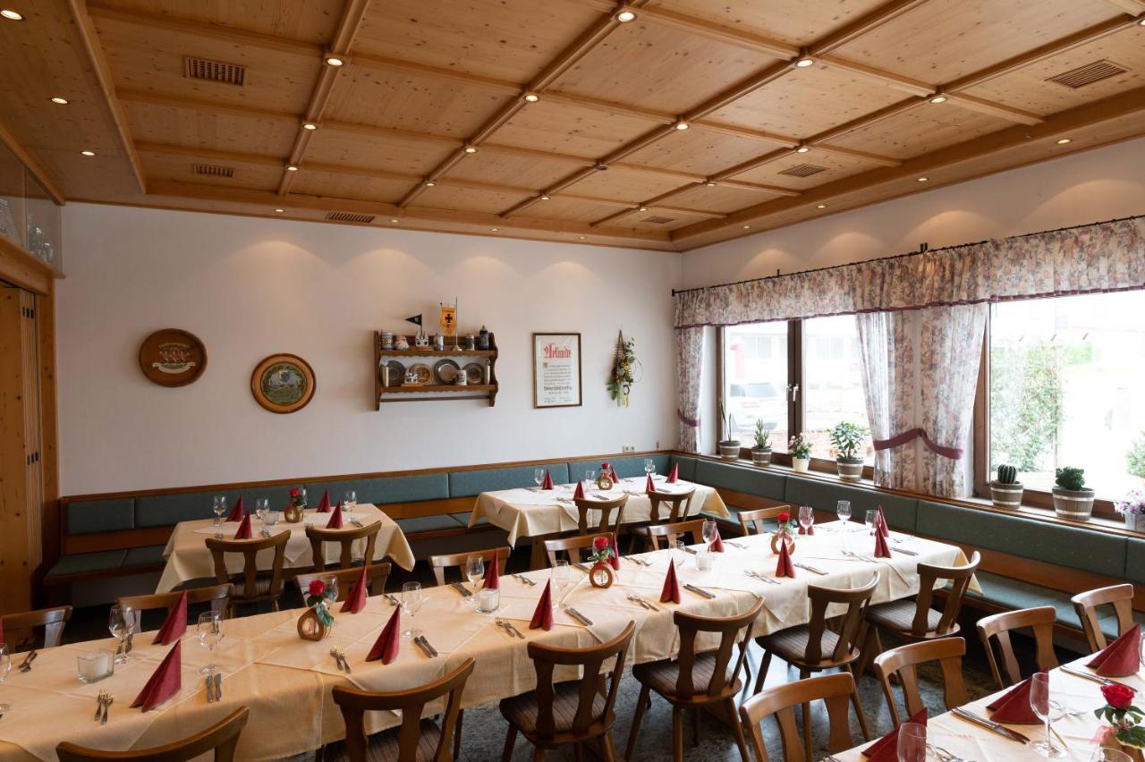 Hotel Gasthof Rosenwirt Au in der Hallertau Extérieur photo