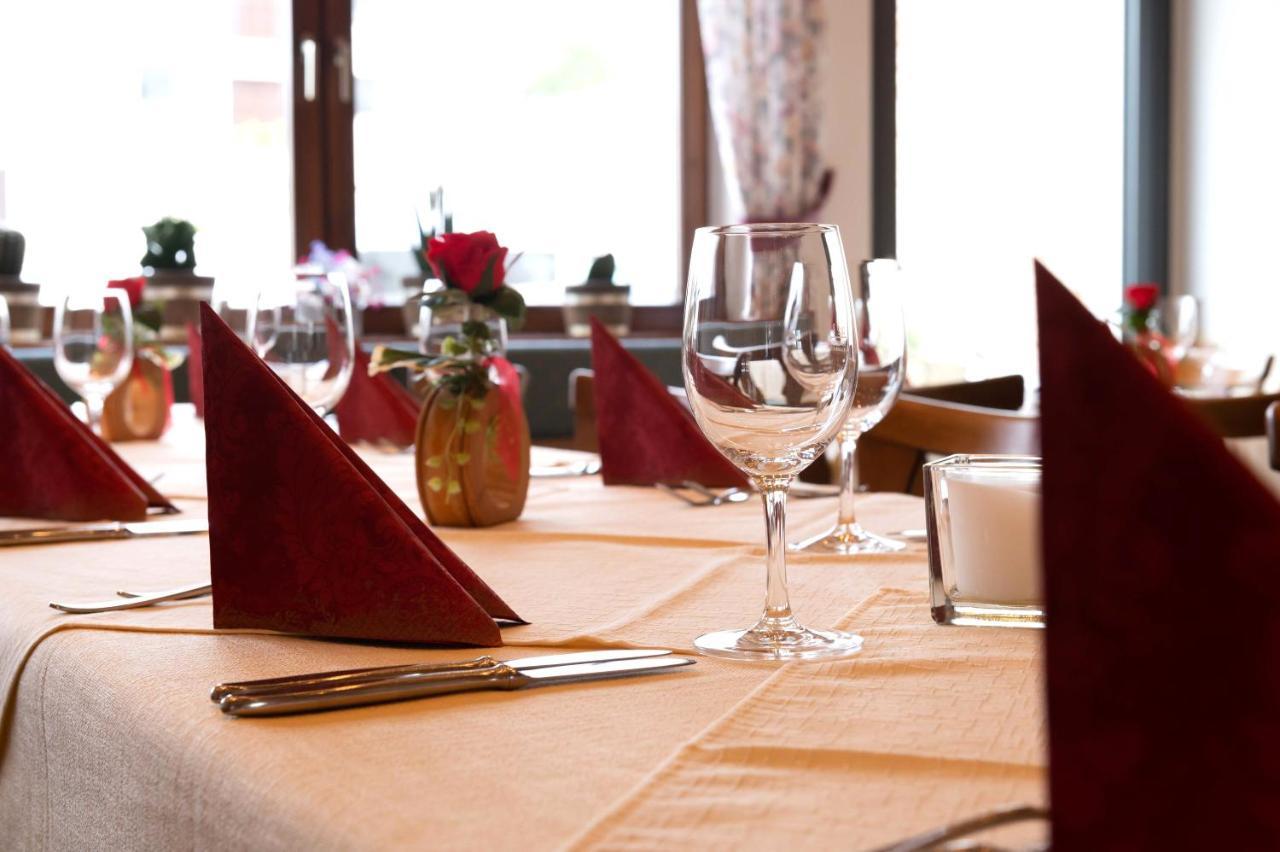 Hotel Gasthof Rosenwirt Au in der Hallertau Extérieur photo